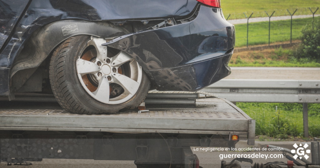 Auto dañado en accidente
